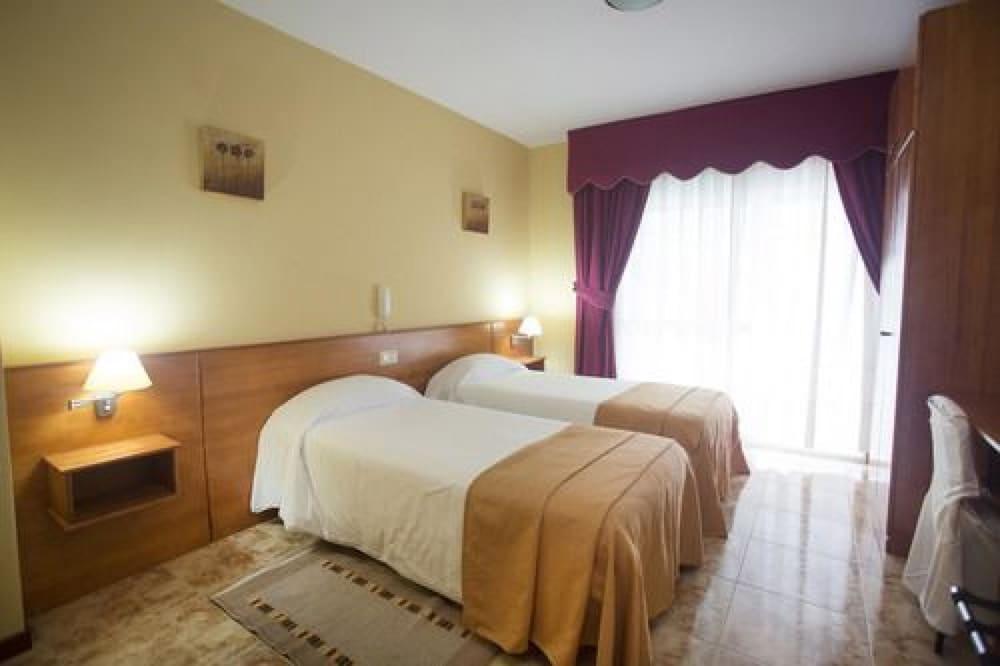 Hotel Carlos 96 Melide Exteriör bild