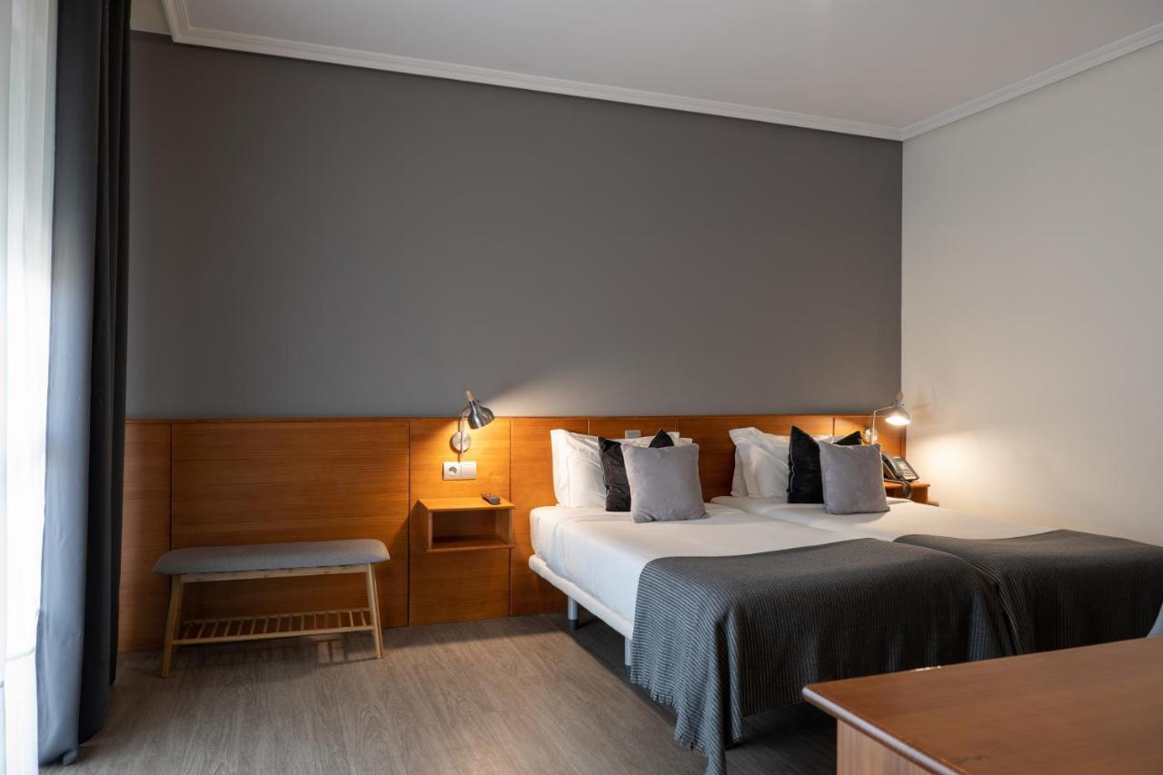 Hotel Carlos 96 Melide Exteriör bild