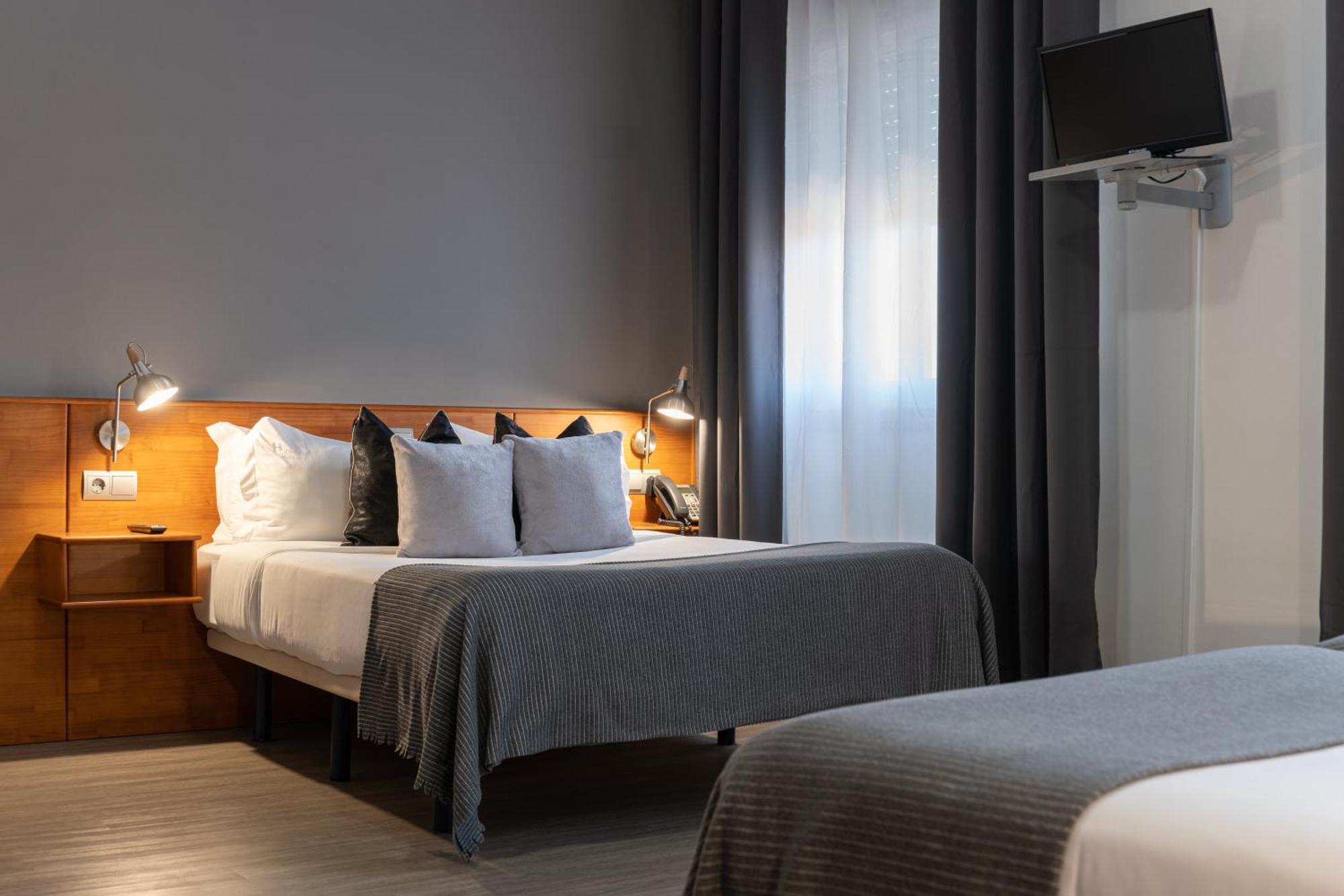 Hotel Carlos 96 Melide Exteriör bild